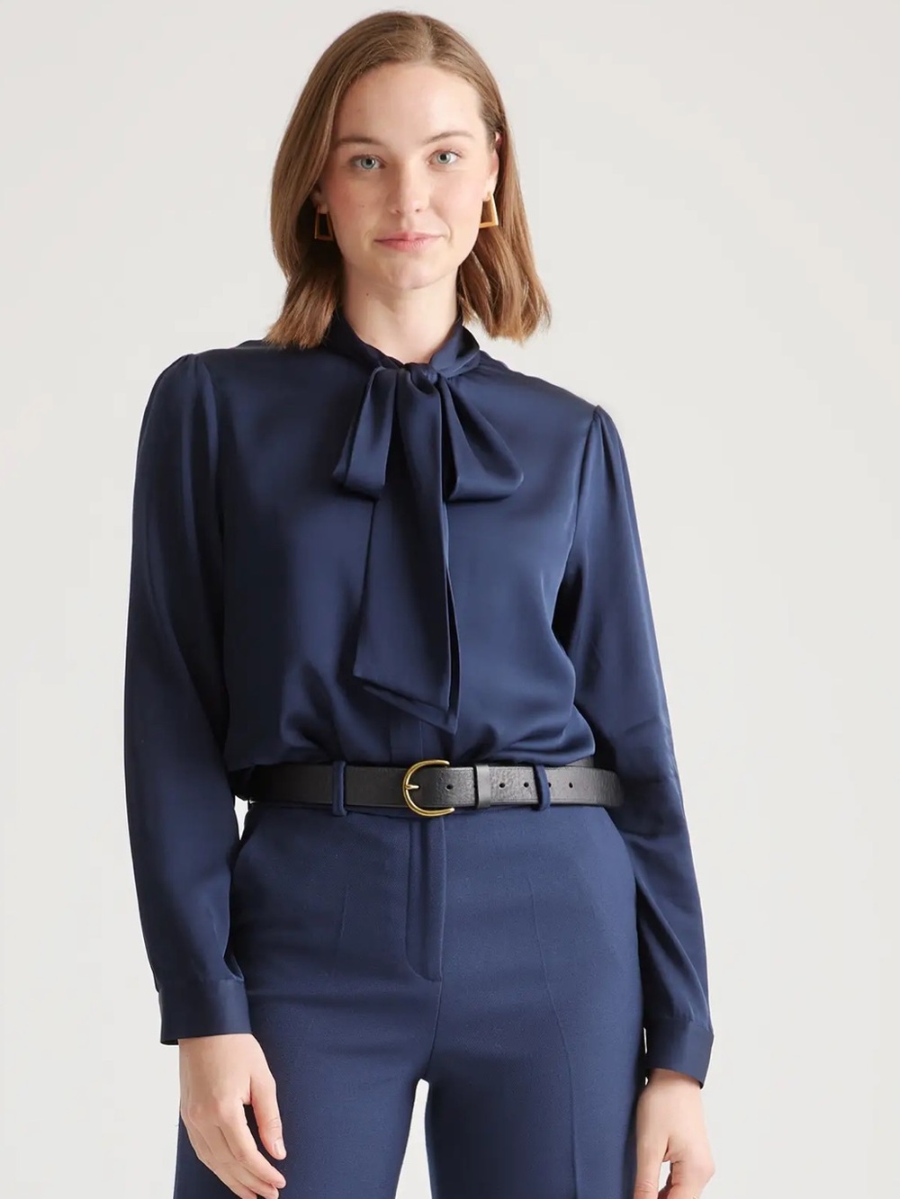 Quince Washable Silk Tie Neck Blouse in Navy Size Medium